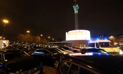 Des chauffeurs VTC bloquent la place de la Bastille, le 16 janvier 2017