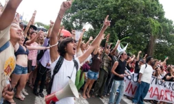 Vendredi 25 Février 2011

Manifestation des enseignants au Tampon