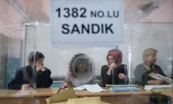 Dans un bureau de vote d'Istanbul pendant les élections municipales du 31 mars 2019