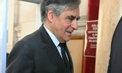 L'ex-Premier ministre François Fillon, le 29 avril 2025 au Palais de justice de Paris