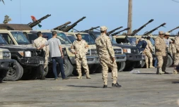 Des forces loyales au Gouvernement d'union nationale libyen arrivent dans les faubourgs de Tripoli, le 6 avril 2019