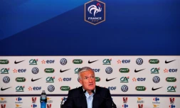 Le sélectionneur des Bleus Didier Deschamps à Clairefontaine, le 16 mars 2017, lors de l'annonce de son groupe face au Luxembourg et à l'Espagne
