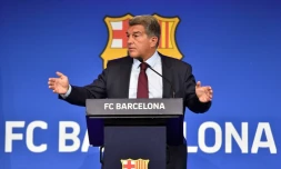 Le président du FC Barcelone Joan Laporta lors d'un point presse axé sur la non-prolongation du contrat de Leo Messi au Camp Nou, le 6 août 2021