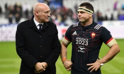 Face aux Springboks, le pilier Guilhem Guirado, ici avec le président de la FFR Bernard Laporte, sera capitaine du même XV de France que face aux All Blacks, le 11 novembre 2017 au Stade de France
