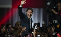 Justin Trudeau célèbre sa victoire avec ses partisans au Palais des Congrès de Montréal le 21 octobre 2019