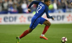 L'attaquant français Kylian Mbappé lors d'un match amical face à l'Espagne, le 28 mars 2017 au Stade de France