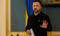 Le président ukrainien Volodymyr Zelensky lors d'une conférence de presse à Kiev le 22 avril 2025