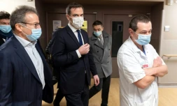 Olivier Véran visite l'hÎpital Avicenne à Bobigny le 29 janvier 2021