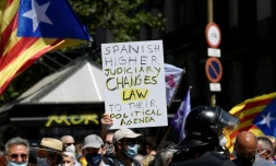 Des pro-indépendentistes manifestent le 21 juin 2021 à Barcelone, en Espagne