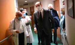Jean Castex Ă l'hĂŽpital de Cosne-Cours-sur-Loire, le 9 mas 2021