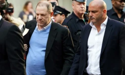 Harvey Weinstein se présente le 25 mai 2018 à un commissariat du sud de Manhattan, à New York