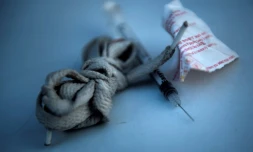 Le fentanyl est un produit synthétique mis en cause dans une épidémie de surdoses de l'Amérique du Nord à l'Australie, et dont la Chine serait l'un des plus gros producteurs mondiaux