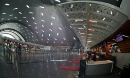 Les halls de l'aéroport international de Doha le 31 mars 2020
