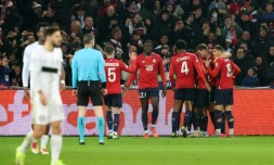 Les joueurs de Lille célèbrent après le but de la victoire face à Sturm Graz à domicile (3-2), le 11 décembre 2024 
