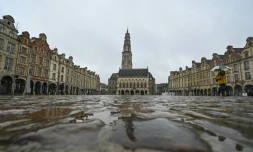 La Place des Héros déserte à Arras, le 4 mars 2021 avant un week-end de confinement dans le Pas-de-Calais