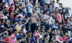 Les supporters palestiniens lors de la Coupe de Palestine le 20 juin 2018 à Gaza