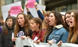 Des Espagnoles manifestent pour les droits des femmes Ă Pampelune, le 10 mai 2018