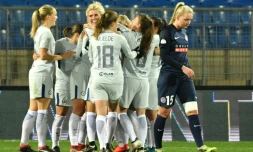 Les joueuses de Chelsea réagissent après avoir marqué un but en quart de finale aller de Ligue des champions, à Montpellier, le 21 mars 2018