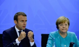 La chancelière allemande Angela Merkel (d) et le président français Emmanuel Macron, le 29 juin 2017 à Berlin