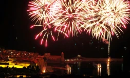 Feu d'artifice à Collioure (Pyrénées-Orientales) le 16 août 2018