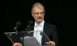 Le maire de Saint-Etienne-du-Rouvray, Hubert Wulfranc, lors de son discours en hommage à père Hamel, le 28 juillet 2016 à Saint-Etienne-du-Rouvray