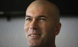 L'entraßneur du Real Madrid, Zinédine Zidane, lors d'une conférence de presse à Limoges, le 21 mars 2018