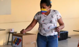 Encadrés par d'importantes forces de l'ordre, les habitants du Barinas, État natal de l'ex-président Hugo Chavez dans l'ouest du Venezuela, étaient appelés le 9 janvier 2022 à élire leur gouverneur, après un premier scrutin annulé par la justice en novembre alors que le candidat d'opposition était en tête