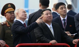 Vladimir Poutine et Kim Jong Un visitent le cosmodrome de Vostotchny, dans la région russe de l'Amour, le 13 septembre 2023