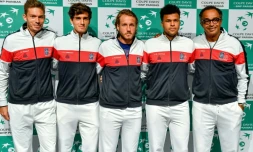 L'équipe de France de Coupe Davis: Nicolas Mahut, Pierre-Hugues Herbert, Lucas Pouille, Jo-Wilfried Tsonga et le capitaine Yannick Noah, le 14 septembre 2017 à Lille