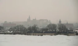Un nuage de smog au-dessus de Cracovie, en Pologne, le 12 février 2013