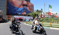 Une affiche anti-Trump sur la place Valiasr de Téhéran, le 10 mai 2026