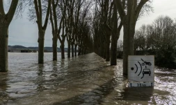 Une route inondée à Tonneins, dans le département du Lot-et-Garonne, le 18 février 2026