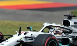 Le Britannique Lewis Hamilton décroche la pole position lors des qualifications du GP de F1 d'Allemagne le 27 juillet 2019 sur le circuit d'Hockenheim