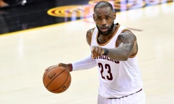 La superstar de Cleveland LeBron James lors du match N.4 des finales NBA face à Golden State, le 9 juin 2017 à Cleveland
