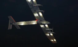L'avion solaire Solar Impulse 2 piloté par Bertrand Piccard à son décollage le 20 juin 2016 de New York