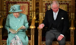 Le prince Charles et la reine Elizabeth II à Londres, le 19 décembre 2019