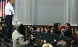 Le président américain Barack Obama, répond aux questions de l'assistance lors d'une conférence à Londres le 12 avril 2016