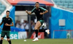 La star portugaise Cristiano Ronaldo à l'entraînement avec sa sélection dans son camp de base de Sotchi, le 14 juin 2018, avant son entrée en Coupe du monde