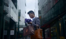 La Chine, en proie à de récentes turbulences boursières, fait face à un défi "sans précédent" pour assurer sa stabilité financière et changer de modèle économique, a estimé mercredi le Fonds monétaire international (FMI)