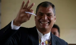 Le président équatorien, Rafael Correa, après avoir voté à Quito, le 19 février 2017