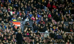 Luis Enrique et le public du Camp Nou, le 19 février 2017 lors du match FC Barcelone- Leganés