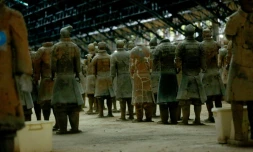 Des guerriers chinois en terre cuite mis au jour dans le musée de Xian, dans le nord de la Chine, le 21 octobre 2016