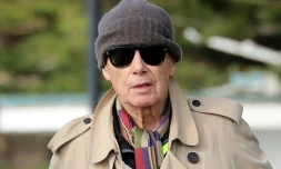 L'écrivain Gabriel Matzneff le 16 février 2020 à Bordighera, visé par une enquête pour viols sur mineur suite aux révélations début 2020 de l'éditrice Vanessa Springora