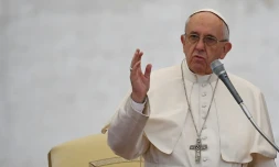 Le pape François le 26 octobre 2016 place Saint-Pierre à Rome