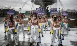 Des militantes du mouvement Femen manifestent Place de la Concorde, le 8 mars 2020 pour la journée internationale des droits des femmes