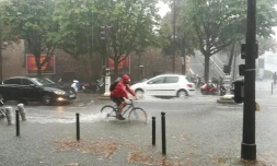 Paris sous de fortes pluies le 10 août 2019