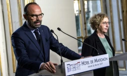 Édouard Philippe et Muriel Pénaicaud lors de la conférence de presse le mardi 26 février à l'hôtel Matignon à Paris