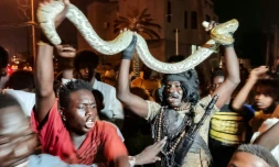 Célébrations à Port-Soudan après l'annonce de la prise de la capitale Khartoum par l'armée, le 26 mars 2025