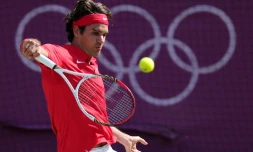 Le Suisse Roger Federer face au Britannique Andy Murray en finale des Jeux de Londres, le 5 août 2012