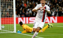 L'ailier argentin du PSG Angel Di Maria exulte après le premier de ses deux buts contre le Real Madrid, le 18 septembre 2019 au Parc des Princes